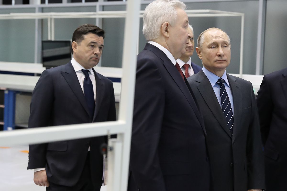 Андрей Воробьев губернатор московской области - Владимир Путин посетил НПО «Энергомаш» в Химках Андрей Воробьев губернатор московской области - Владимир Путин посетил НПО «Энергомаш» в Химках