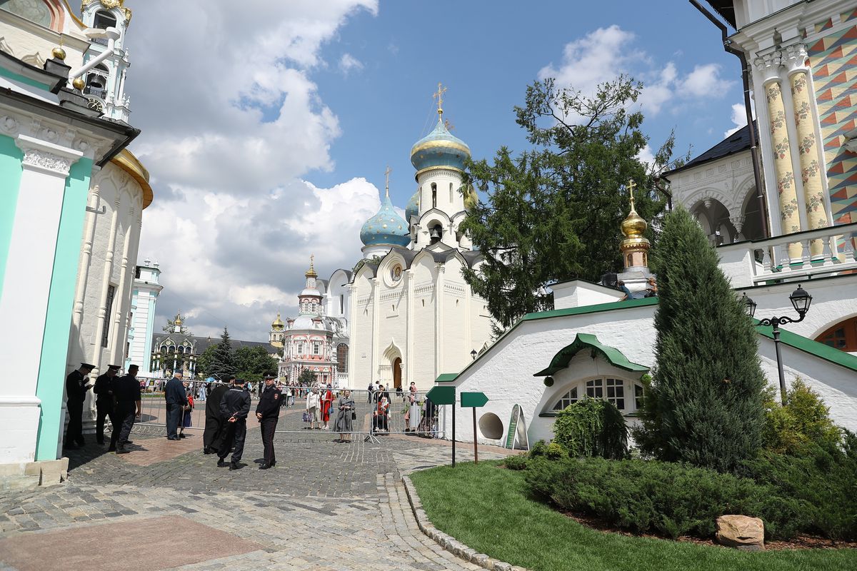 Андрей Воробьев губернатор московской области - Памятник Павлу Флоренскому открыли в Сергиевом Посаде Андрей Воробьев губернатор московской области - Памятник Павлу Флоренскому открыли в Сергиевом Посаде