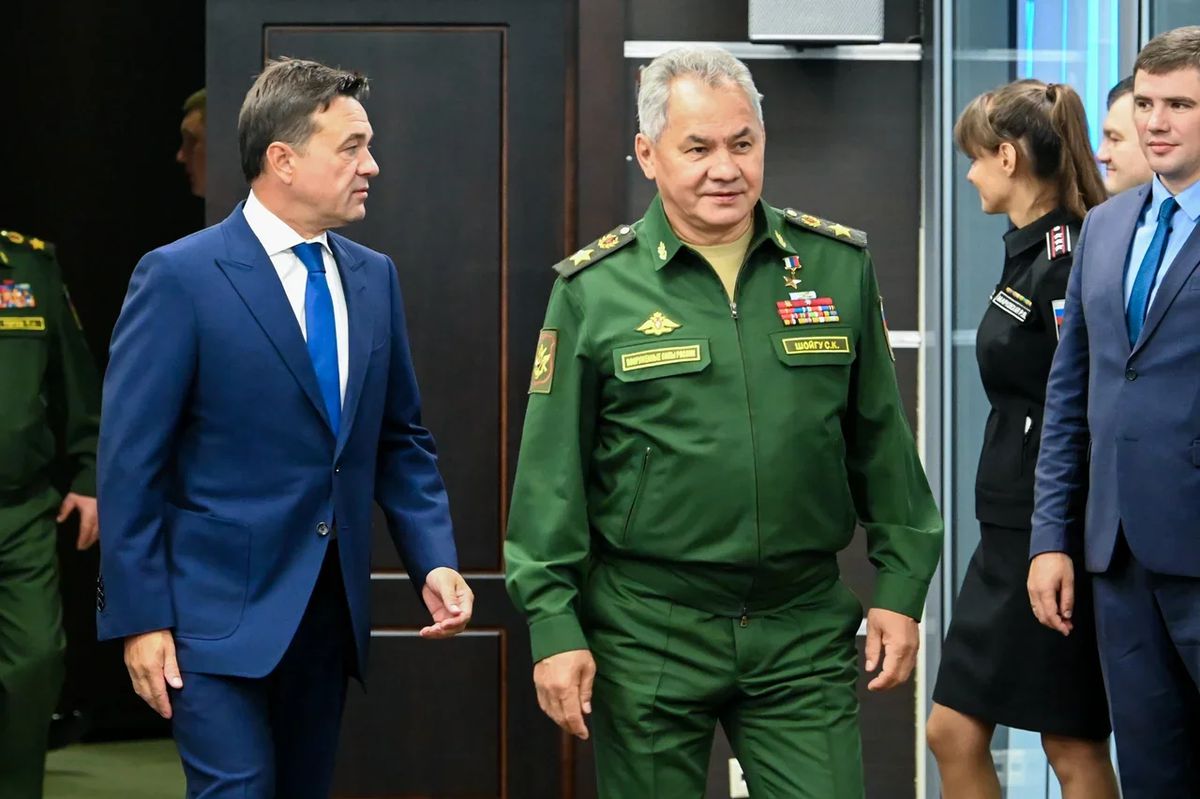Андрей Воробьев губернатор московской области - На благо страны и Подмосковья. Цифровизация военкоматов в области Андрей Воробьев губернатор московской области - На благо страны и Подмосковья. Цифровизация военкоматов в области