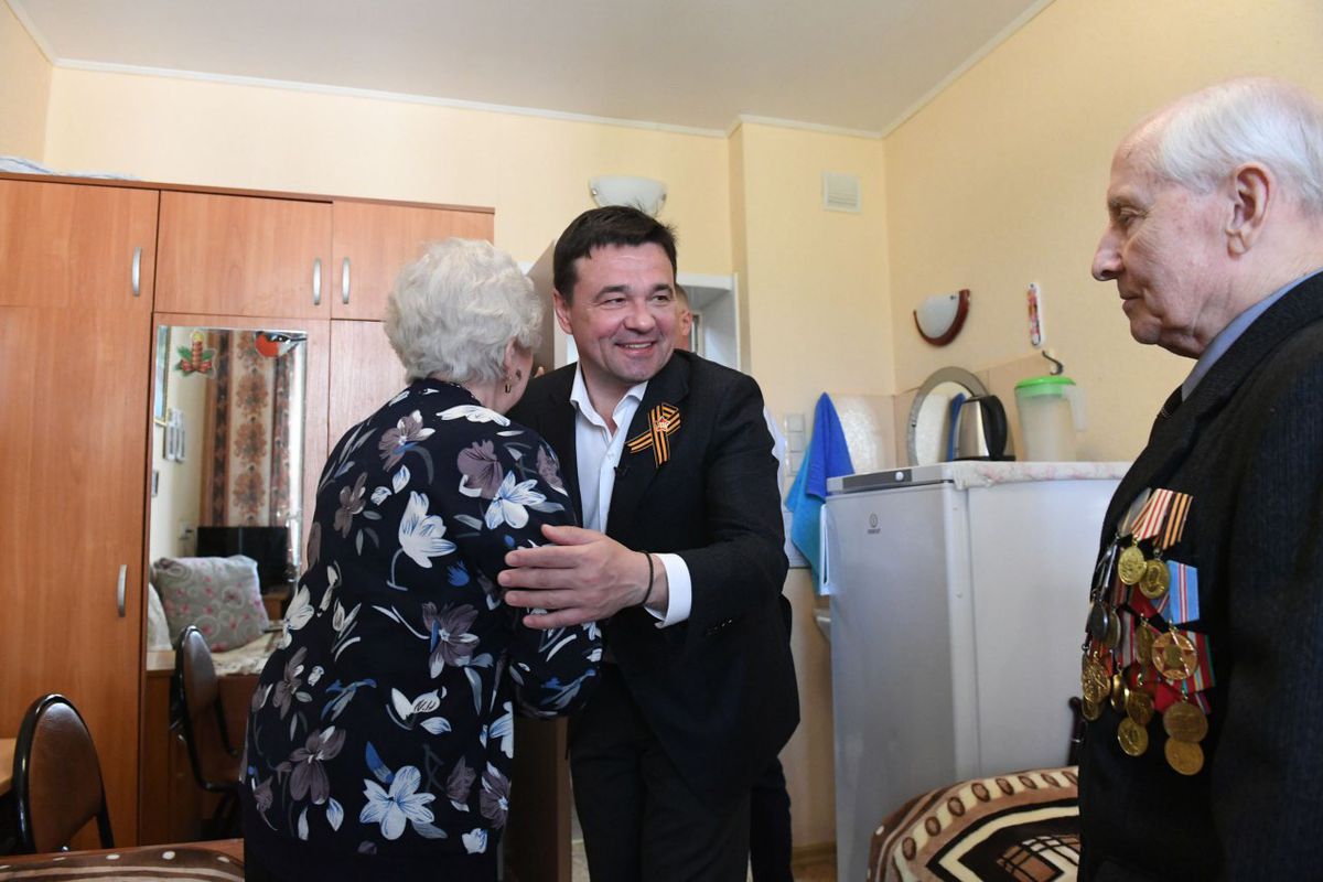 Андрей Воробьев губернатор московской области - Посещение пансионата в Ногинске Андрей Воробьев губернатор московской области - Посещение пансионата в Ногинске