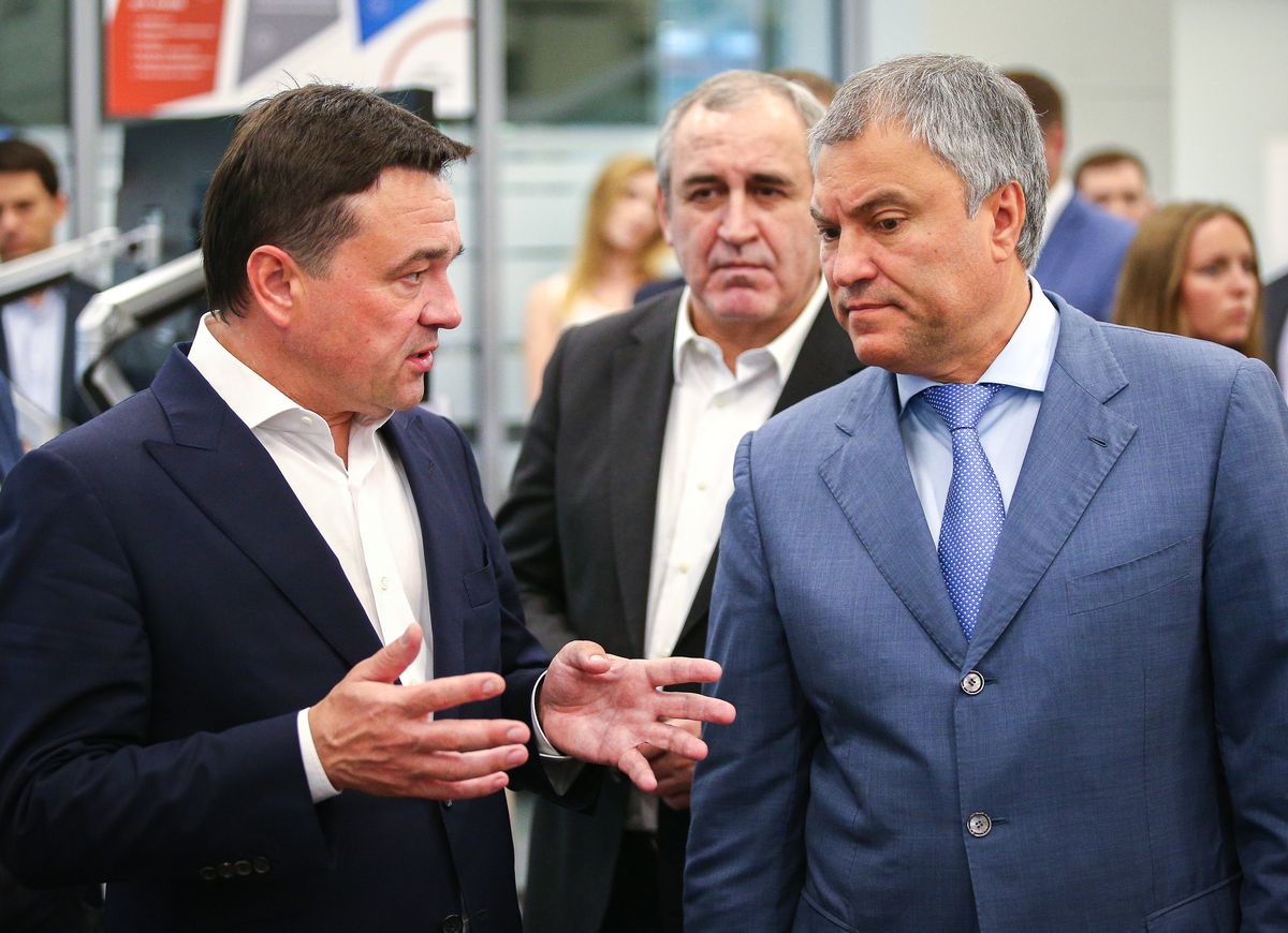Андрей Воробьев губернатор московской области - Вячеслав Володин ознакомился с работой подмосковного ЦУРа Андрей Воробьев губернатор московской области - Вячеслав Володин ознакомился с работой подмосковного ЦУРа