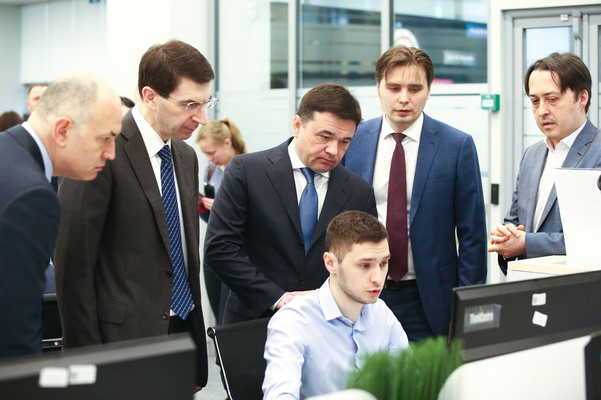 Андрей Воробьев губернатор московской области - Губернатор Андрей Воробьев представил полпреду Президента в ЦФО Игорю Щеголеву работу ЦУРа Андрей Воробьев губернатор московской области - Губернатор Андрей Воробьев представил полпреду Президента в ЦФО Игорю Щеголеву работу ЦУРа