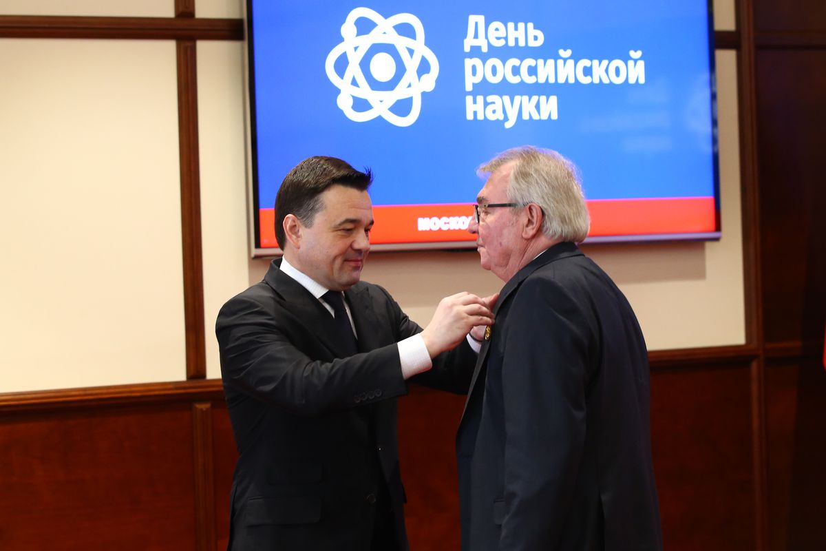 Андрей Воробьев губернатор московской области - Подписание соглашения об открытии Международной инженерной школы и награждение подмосковных ученых Андрей Воробьев губернатор московской области - Подписание соглашения об открытии Международной инженерной школы и награждение подмосковных ученых