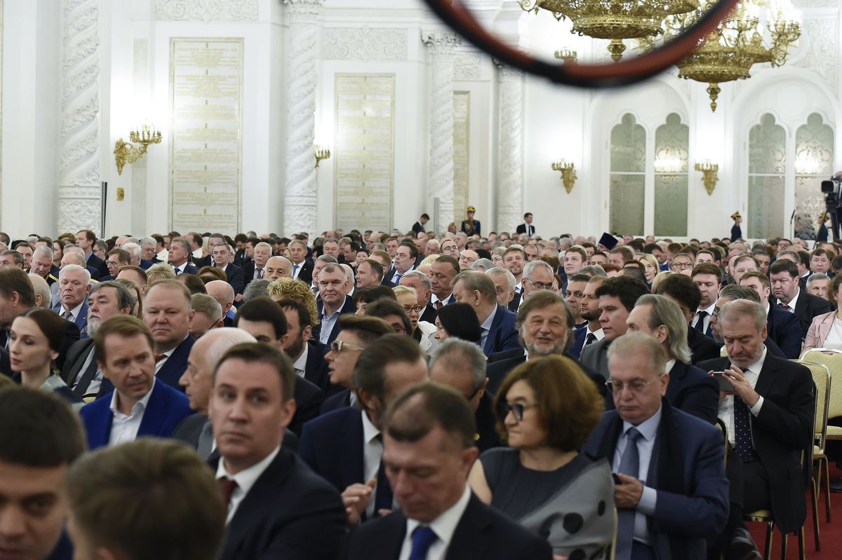 Андрей Воробьев губернатор московской области - Президент вручил Государственные премии в Кремле Андрей Воробьев губернатор московской области - Президент вручил Государственные премии в Кремле