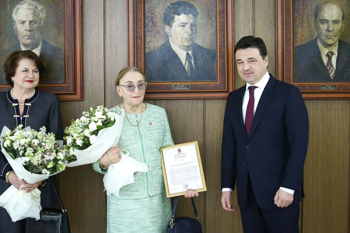 Андрей Воробьев губернатор московской области - Для тех, кто совершил поступок. Губернатор наградил выдающихся женщин Подмосковья Андрей Воробьев губернатор московской области - Для тех, кто совершил поступок. Губернатор наградил выдающихся женщин Подмосковья
