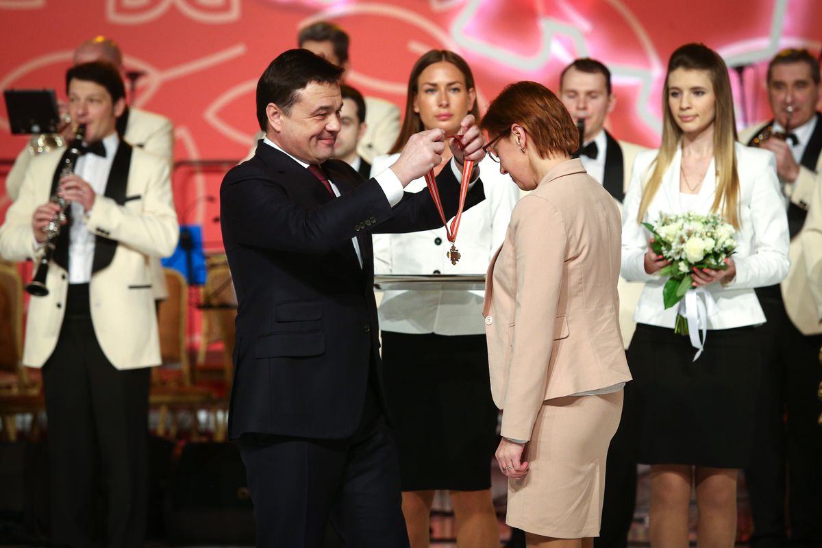 Андрей Воробьев губернатор московской области - Для тех, кто совершил поступок. Губернатор наградил выдающихся женщин Подмосковья Андрей Воробьев губернатор московской области - Для тех, кто совершил поступок. Губернатор наградил выдающихся женщин Подмосковья