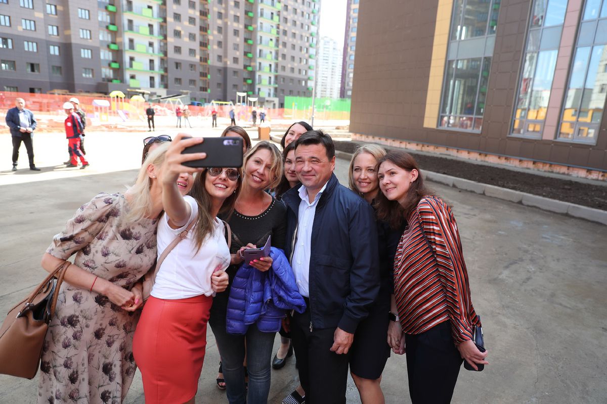 Андрей Воробьев губернатор московской области - Школа на 1350 мест появится в Одинцове к концу 2019 года