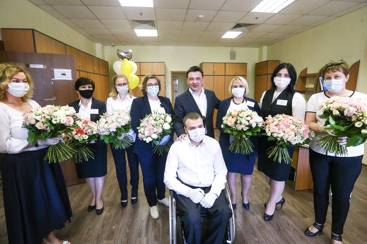 Андрей Воробьев губернатор московской области - Быть рядом, быть отзывчивыми: губернатор поздравил работников соцзащиты