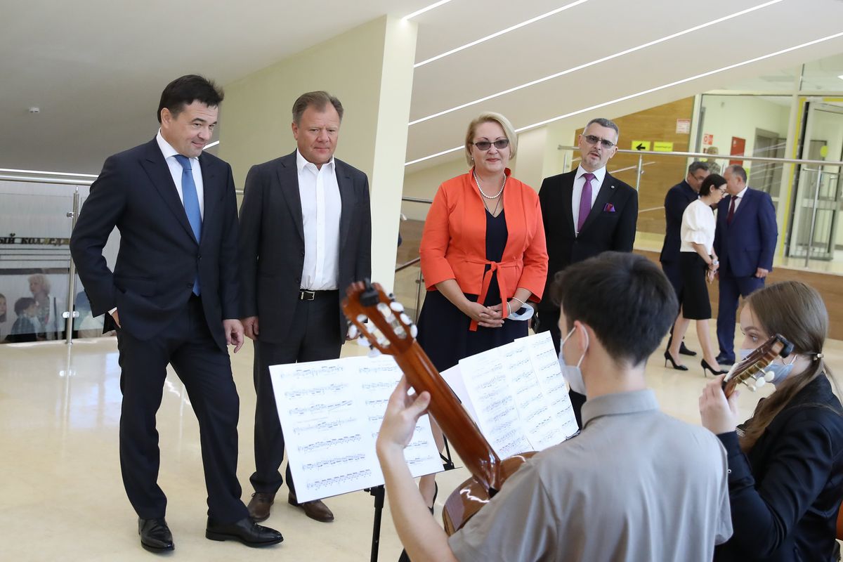 Андрей Воробьев губернатор московской области - Урок продолжается: в Пушкино открыли новое здание музыкальной школы