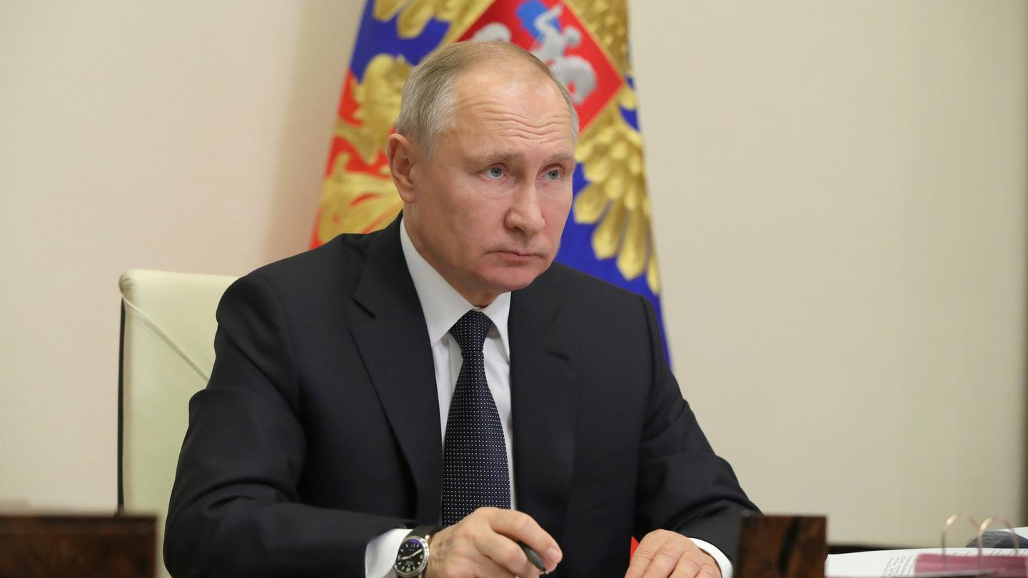 Андрей Воробьев губернатор московской области - По поручению Президента: цифровизация Госуслуг, робот-оператор, выплаты по безработице Андрей Воробьев губернатор московской области - По поручению Президента: цифровизация Госуслуг, робот-оператор, выплаты по безработице