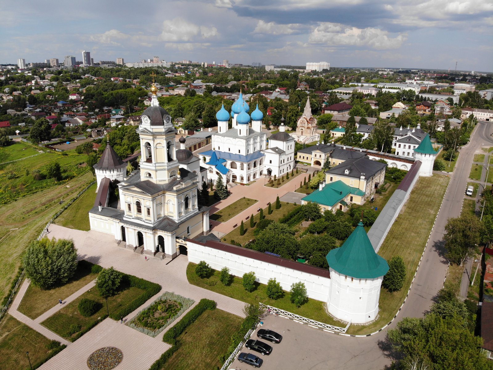 Высоцкий монастырь в Серпухове официальный сайт